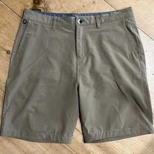 Quicksilver Amphibian Shorts  Size 34